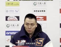 开云体育入口-上海男篮主帅调整阵容，掀起争议风暴