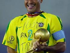 开云官网-包含澳超豪门引进巴西新后卫，强化防线实力的词条