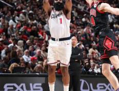 开云体育登录-关于火箭力挫湖人，哈登绝杀赢得尊重的信息