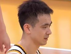 开云体育在线-包含伯明翰城鏖战终胜利，球迷沸腾球队风头无两！的词条