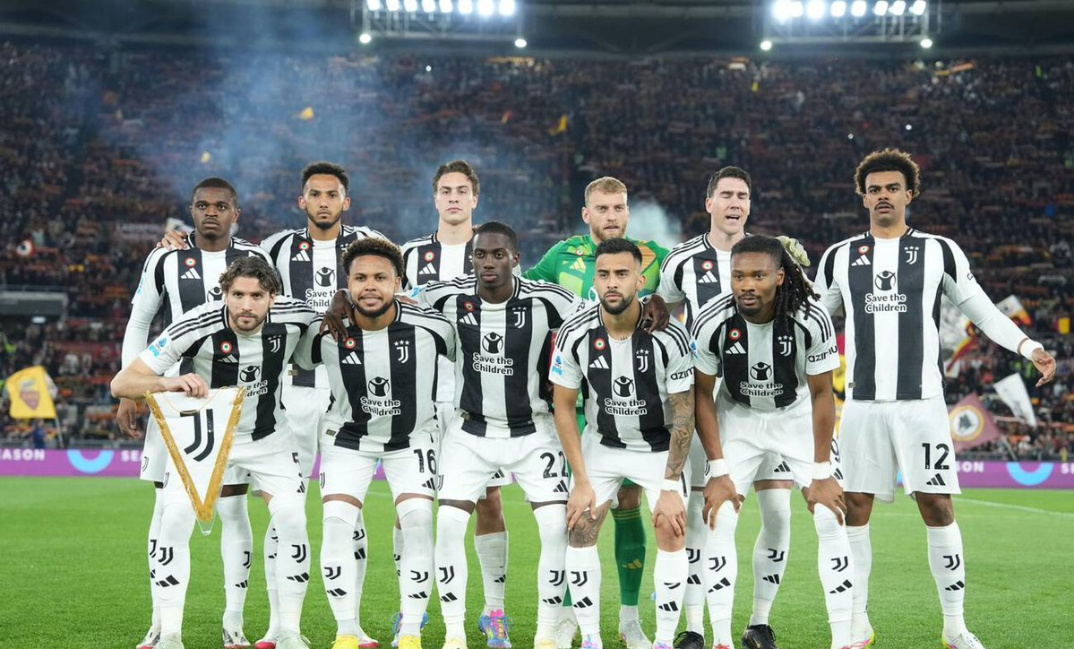 开云体育官方网站-尤文图斯客场不敌对手,小组竞争激烈